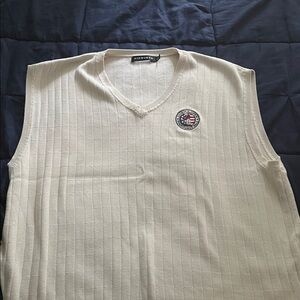 Ashworth Cream Knit Vest with Embroidered Patch